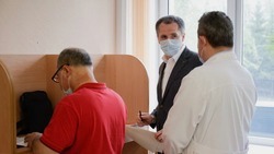 Вячеслав Гладков сообщил о выделении дополнительных 400 млн рублей на льготные препараты 